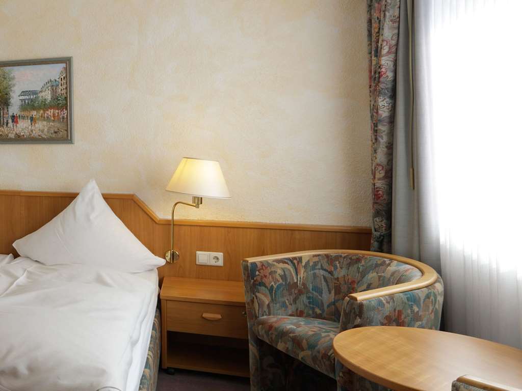 Cityhotel Thueringer Hof New Classic Hannover Rom bilde